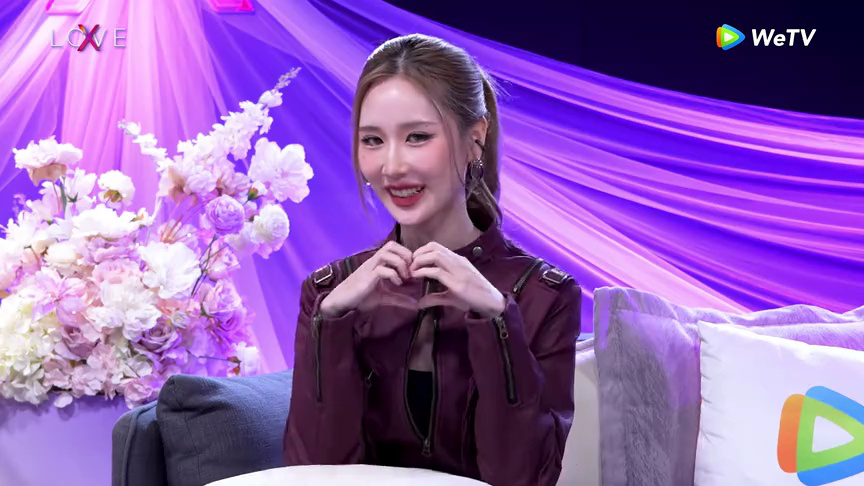 Janeeyeh invites you to join in watching LOVE(X) together!